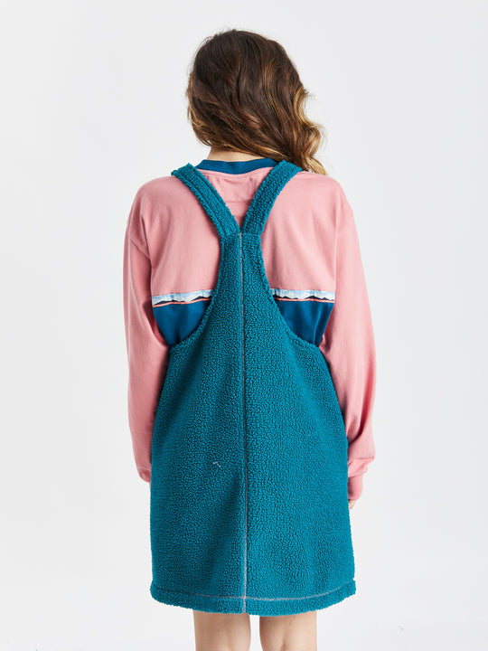 Syd sherpa fleece pinafore is a classic take on the original pinafore.