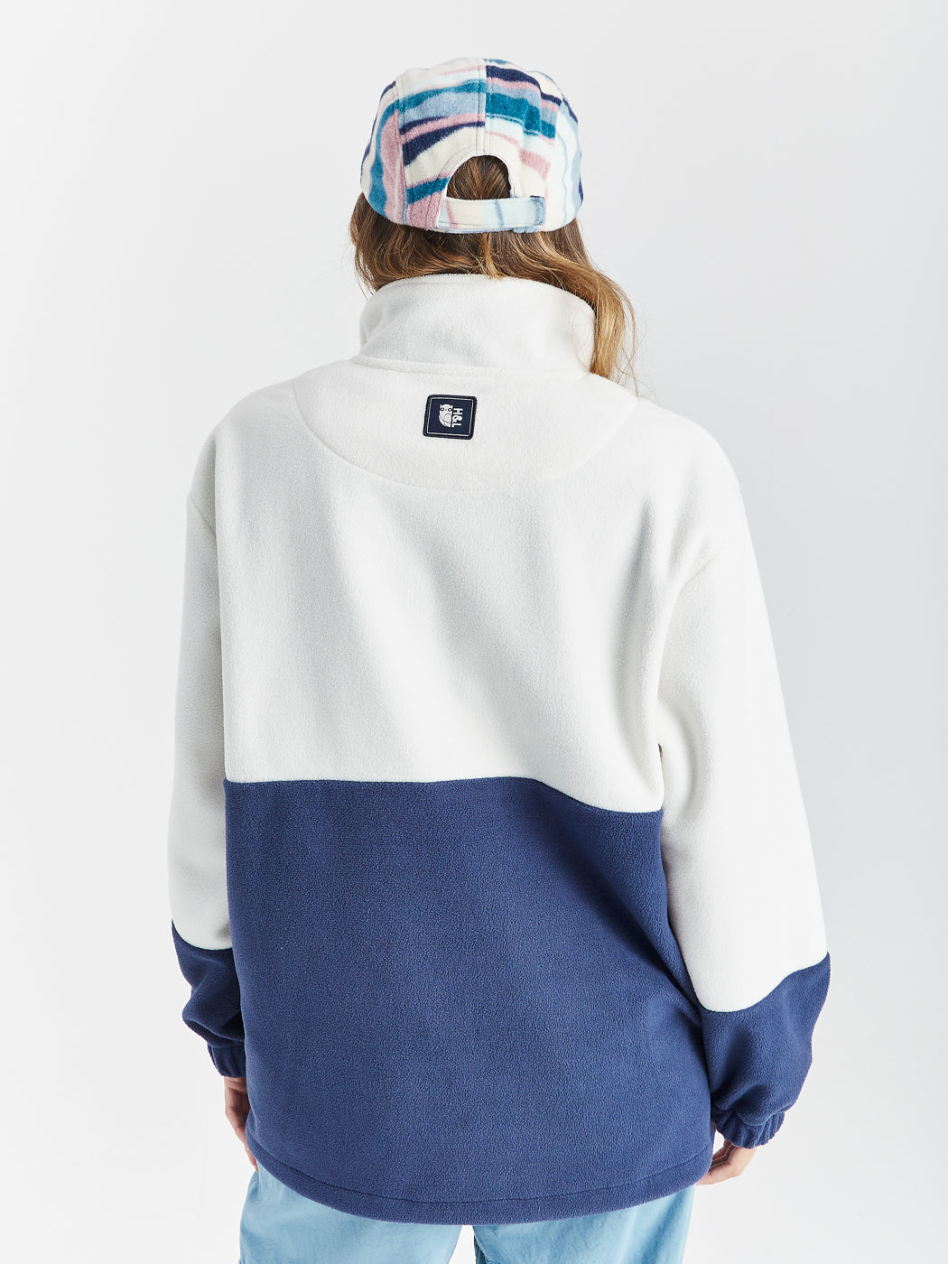 Unisex fleece with classic Harper & Lewis embroidery across the front in Navy.
