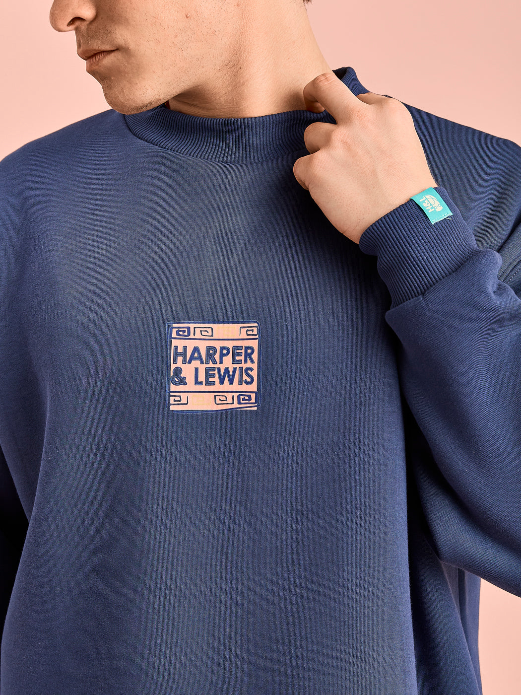 Detail shot of the front branded printed graphic.