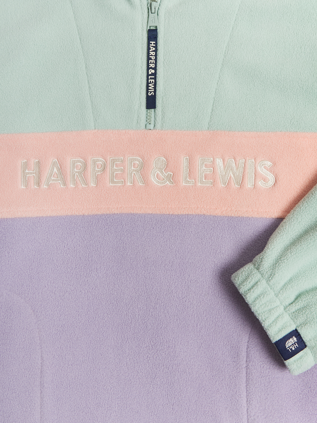 Unisex Sherpa style fleece with classic Harper & Lewis colour block details.