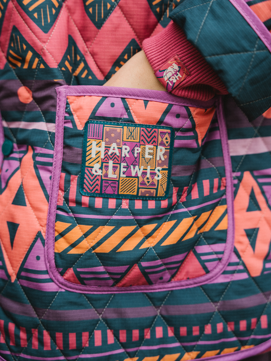 Zinnia Retro Pattern Quilted Jacket